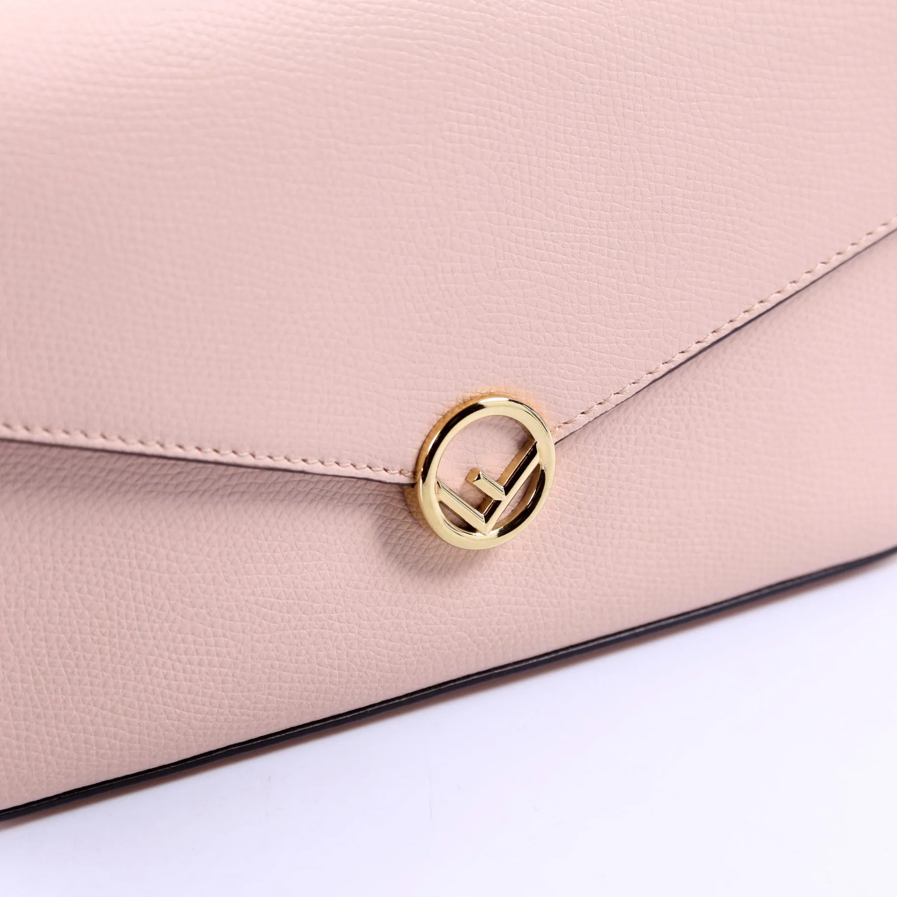8BS032 Envelope with Pouches WOC Grained Leather