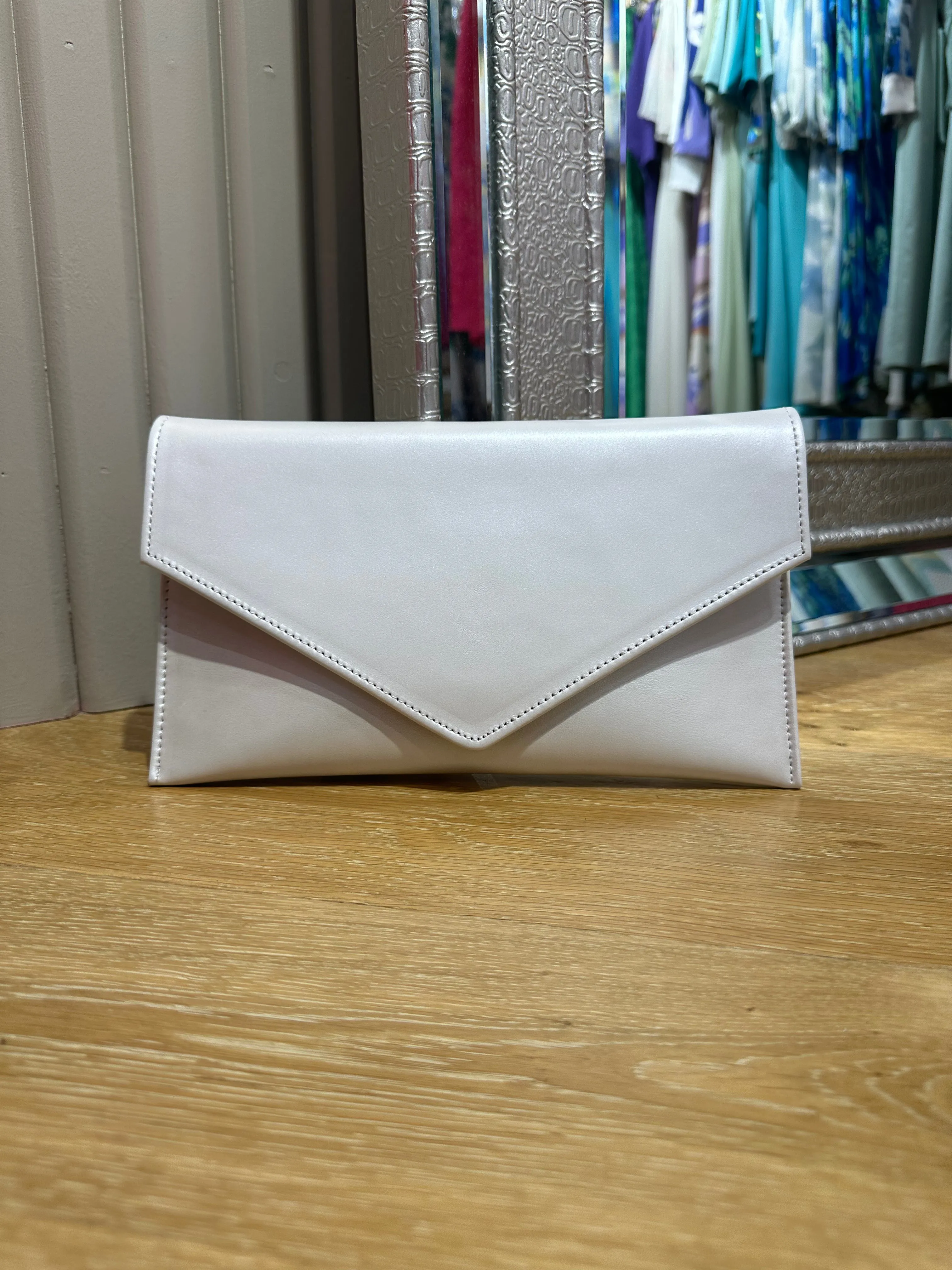 Emis Deep Ivory Envelope Bag