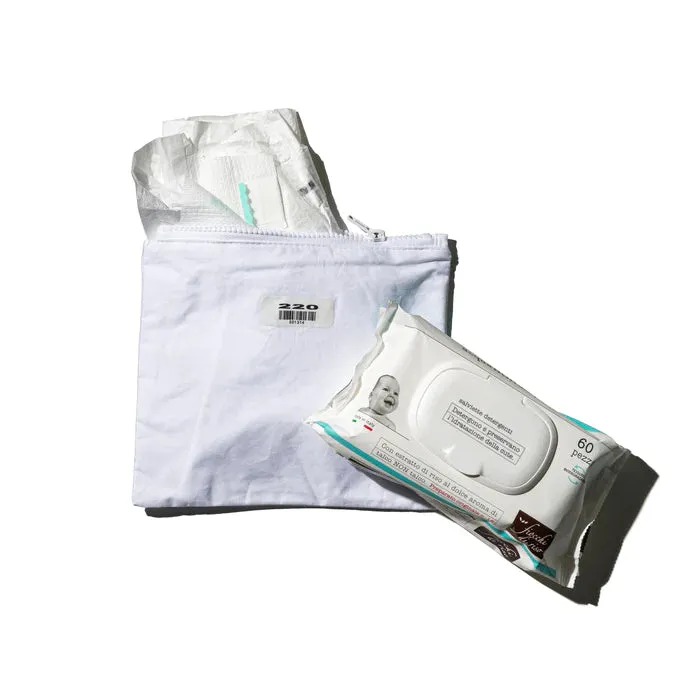 PLAIN POUCH